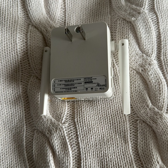 Netgear Wifi Range Extender - Picture 2 of 4